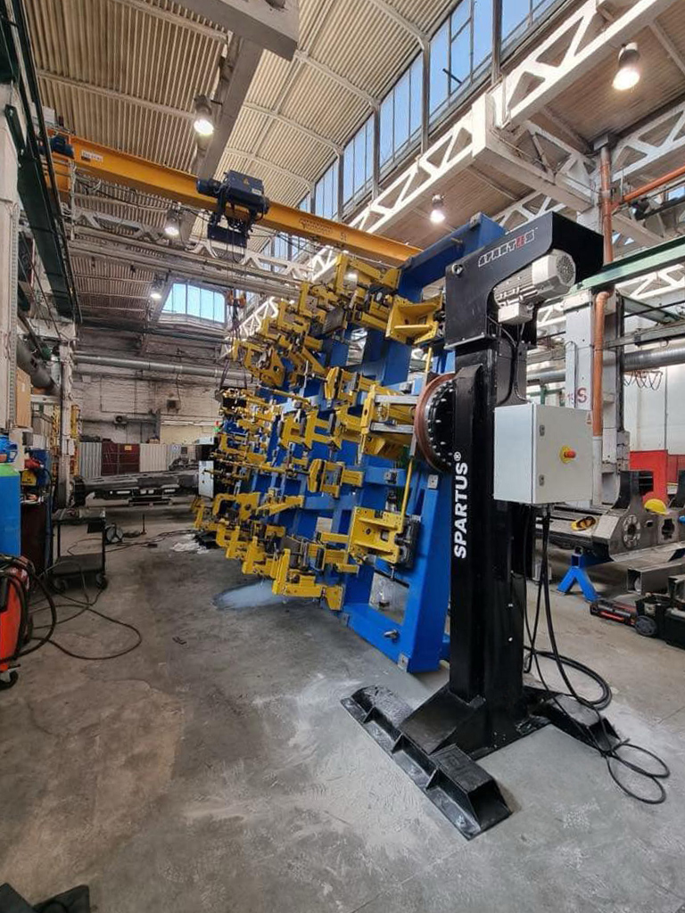 Obrotnica dwukolumnowa dwuosiowa Spartus